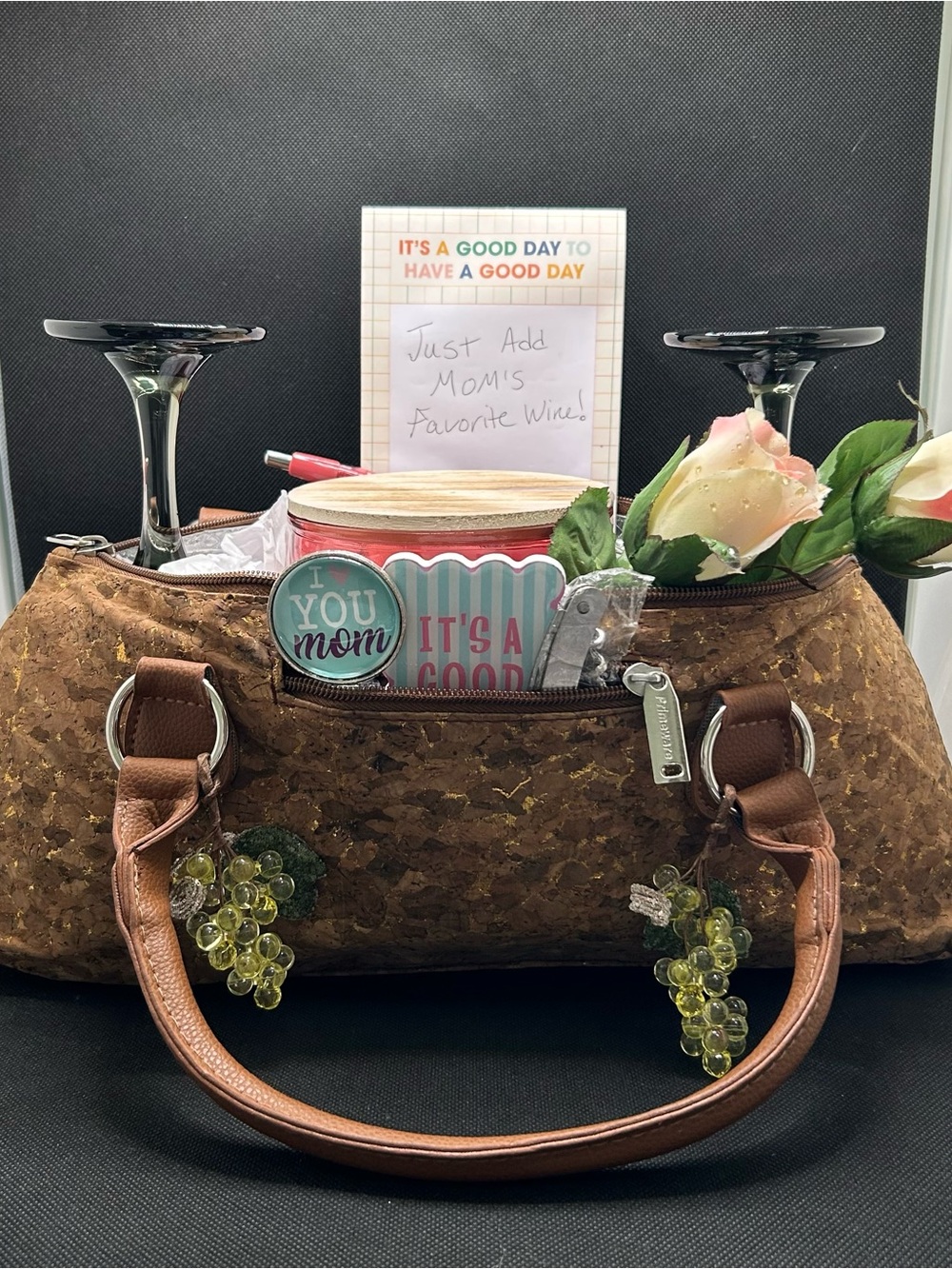 Wine Cooler Bag 
Mother’s Day Gift Bag